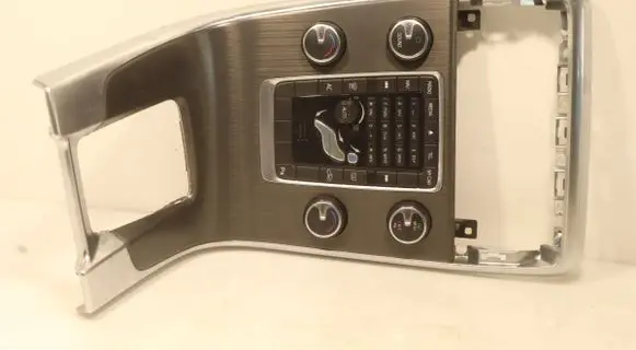 Volvo S60 Head unit multimedia control 8632427