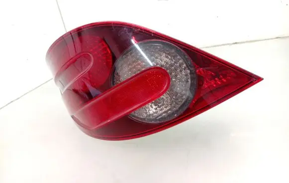 Mercedes-Benz R W251 Rear/tail lights A2518201564
