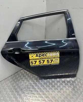 Hyundai i40 Rear door