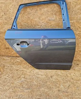 Audi A3 S3 A3 Sportback 8P Rear door 8V4833124