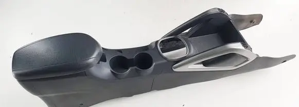 Hyundai Veloster Center console 