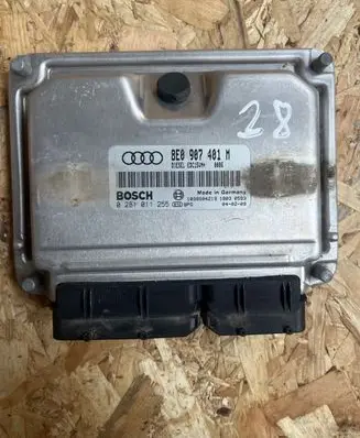 Audi A6 S6 C5 4B Engine control unit/module 8E0907401M 1039S04219 0281011255