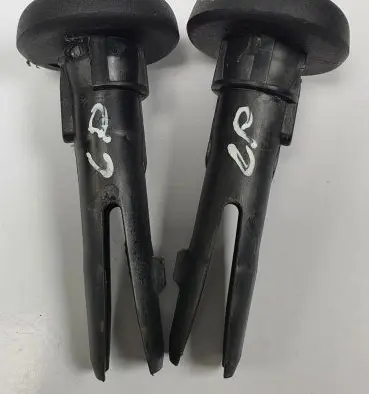 Nissan Primera Front seat headrest 