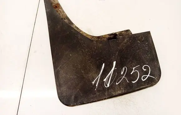 Toyota RAV 4 (XA30) Front mudguard