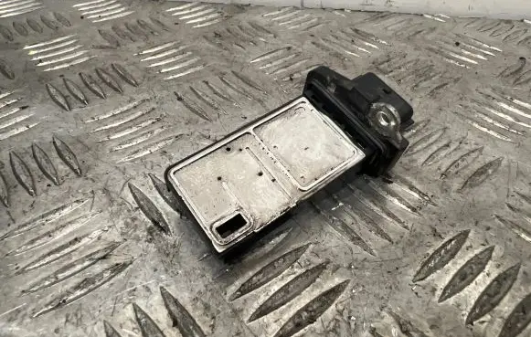 Nissan Pathfinder R51 Mass air flow meter 22680