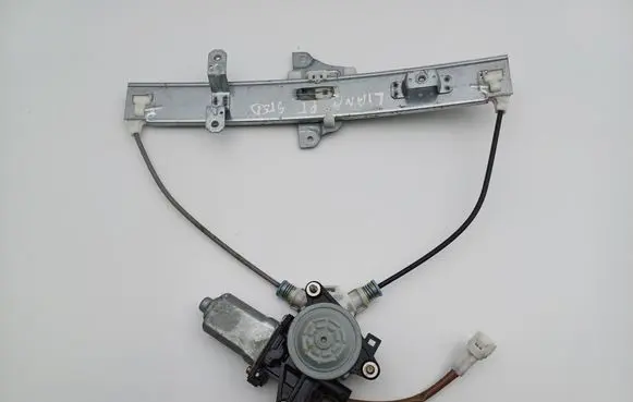 Suzuki Liana Rear door window regulator with motor 8343076F10