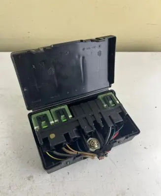 Peugeot 307 CC Fuse module 9632229480