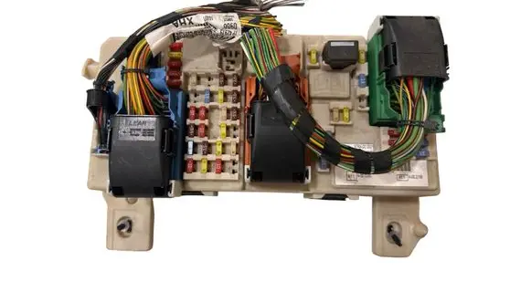 Ford Focus Comfort/convenience module 7M5T14A073DB 00108351