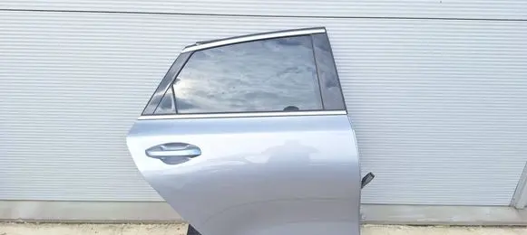 KIA Pro Cee'd III Rear door