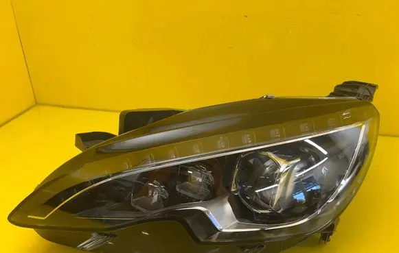 Peugeot 308 Headlight/headlamp 161800380-00