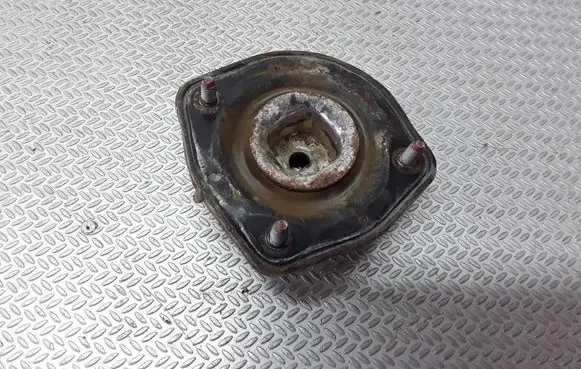 Hyundai Tucson LM Coil spring/strut mount 