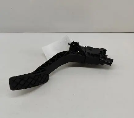 Volkswagen T-Roc Accelerator throttle pedal 5Q2723503F 6PV01062185