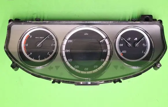 Mercedes-Benz C W204 Speedometer (instrument cluster) A2049004402 A2129020302 A2044403211