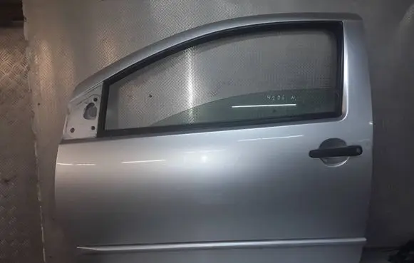 Door (2 Door Coupe)