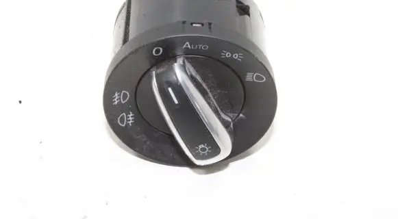 Volkswagen Scirocco Light switch 3C8941431N