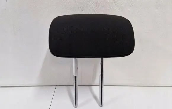 KIA Ceed Rear seat headrest 