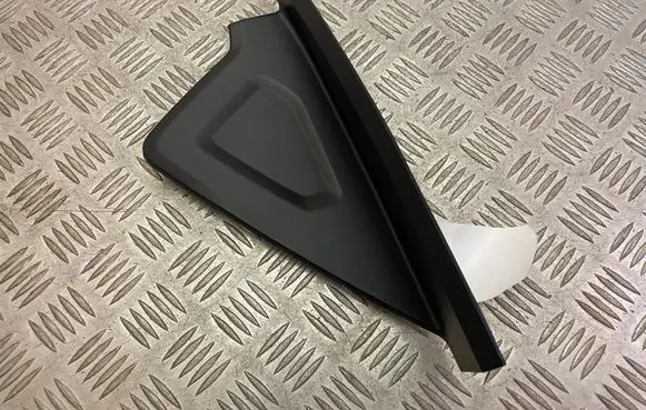 Land Rover Evoque II Dashboard side end trim K8D204480A