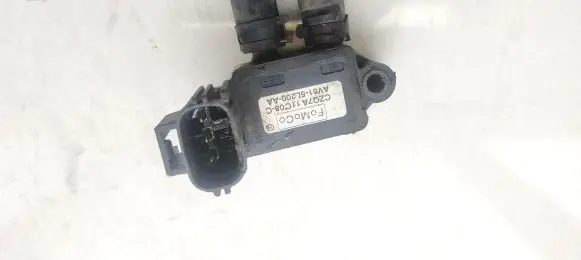 Ford Mondeo MK IV Exhaust gas pressure sensor av615l200aa czq7a11c08-c