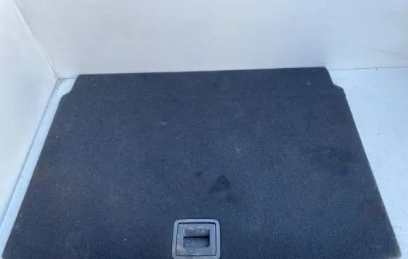 Volkswagen Golf VII Trunk/boot floor carpet liner 5G6858855