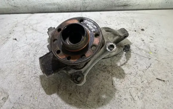 Opel Signum Front wheel hub