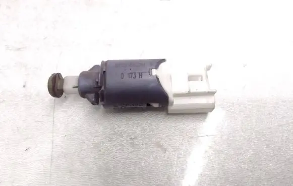 Renault Master III Brake pedal sensor switch 8200168238
