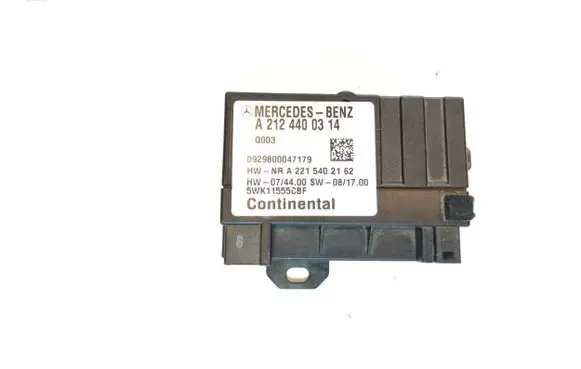 Mercedes-Benz E W212 Fuel injection pump control unit/module A2124400314 5WK11555CBF A2215402162