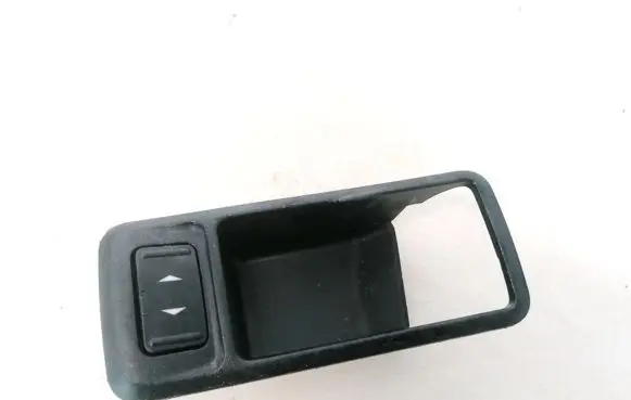 Ford Focus Electric window control switch 3M51226A36ADW 3M51-226A36-ADW