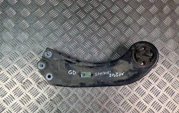 Hyundai Santa Fe Rear upper control arm/wishbone 55271P2000