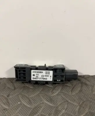 Jeep Grand Cherokee (WK) Airbag deployment crash/impact sensor 04671779AC 4191303864 050607