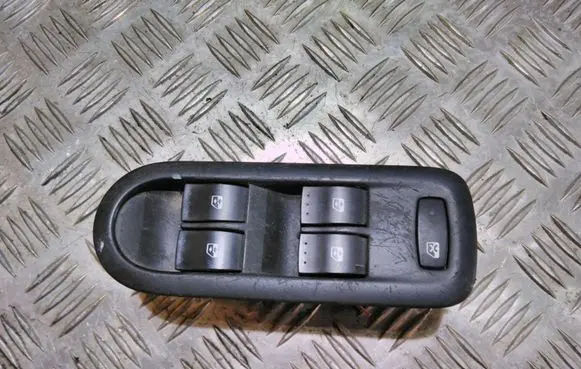 Renault Megane II Electric window control switch 156018070 025330