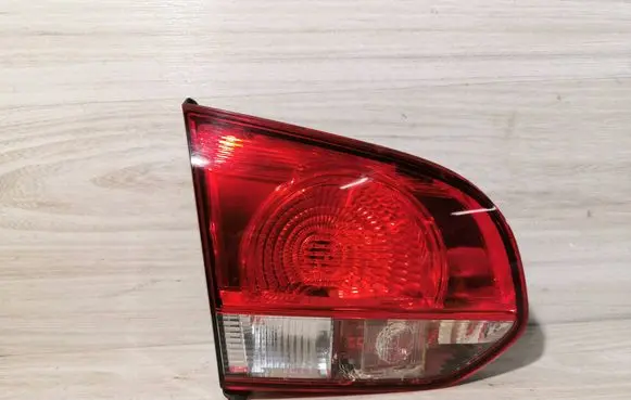 Volkswagen Golf VI Tailgate rear/tail lights 5K0945093AB 00992301