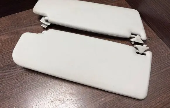 Sun visor