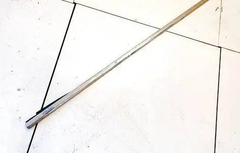 Skoda Superb B5 (3U) Front door glass trim molding 