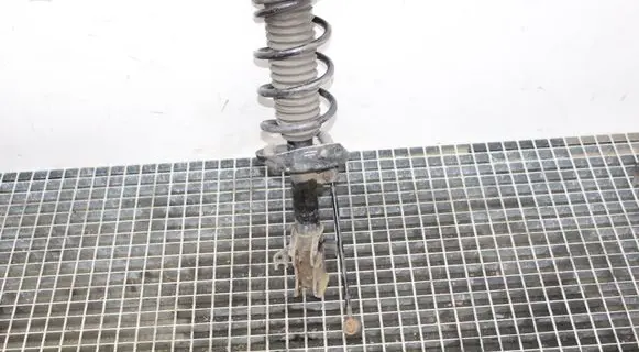 Honda CR-V Front shock absorber/damper