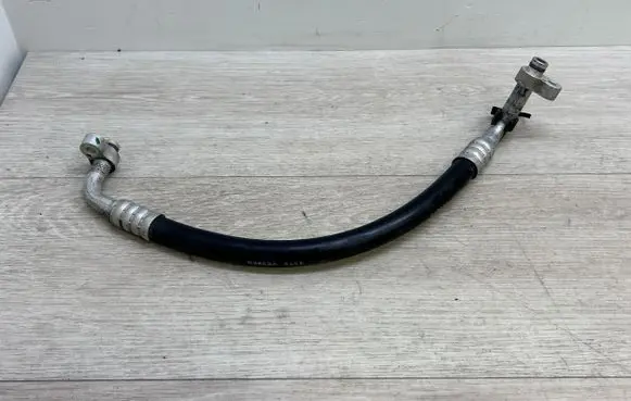 Porsche Panamera (970) Air conditioning (A/C) pipe/hose 97057309702