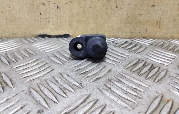 Nissan Juke I F15 Front door sensor 