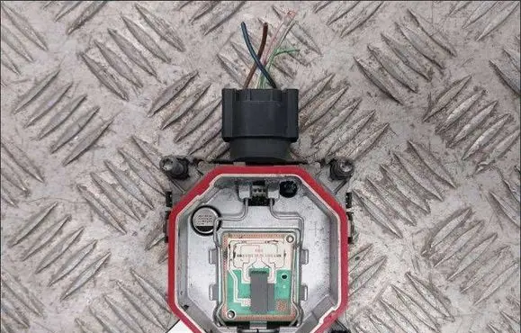 Porsche Panamera (976) Distronic sensor radar 976907561