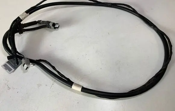 BMW 7 E65 E66 Windshield washer fluid hose 6907077 7019542