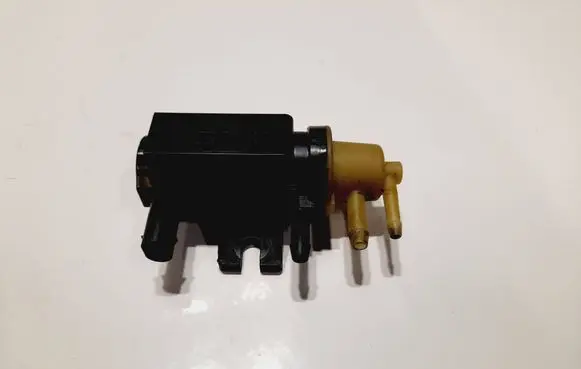 Mercedes-Benz Sprinter W906 Valve vacuum 