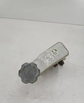 Hyundai i20 (PB PBT) Master brake cylinder