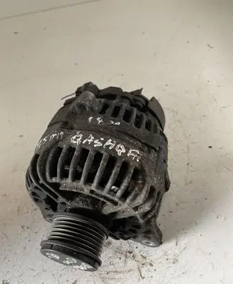 Nissan Qashqai Generator/alternator 0124525140 8200828292A