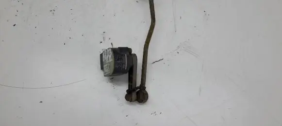 Headlight/headlamp level sensor