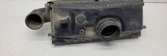 Subaru Forester SF Air filter box