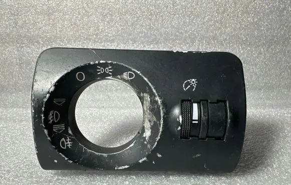 Audi A6 S6 C5 4B Headlight level height control switch