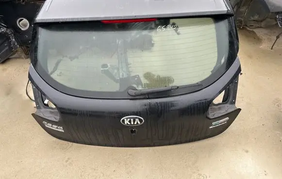 KIA Ceed Tailgate/trunk/boot lid 