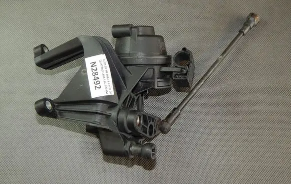 Audi A8 S8 D4 4H Turbo solenoid valve