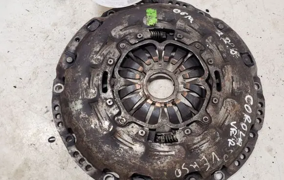 Toyota Corolla Verso AR10 Pressure plate 