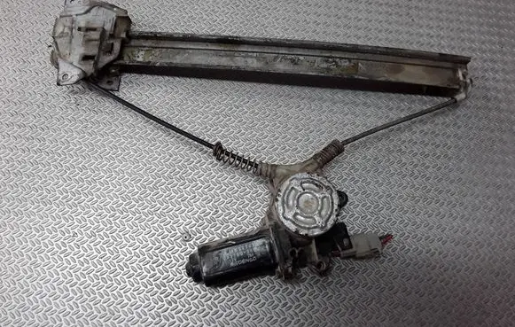 Mitsubishi Pajero Rear door window regulator with motor MB517475 0621002800