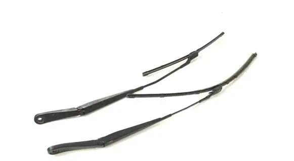 Land Rover Range Rover Velar Windshield/front glass wiper blade HK8317526AA HK8317526BA