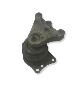Skoda Fabia Mk2 (5J) Engine mount bracket 6Q0189185